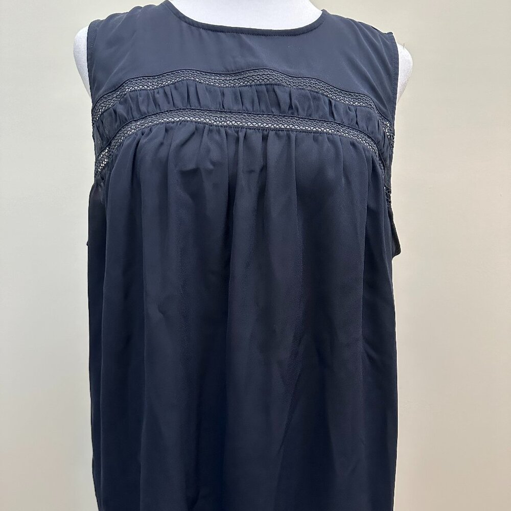 Ann Taylor Sleeveless Blouse, Large